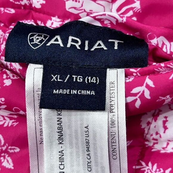 Ariat Emma Reversible Insulated Vest - Picture 8 of 11